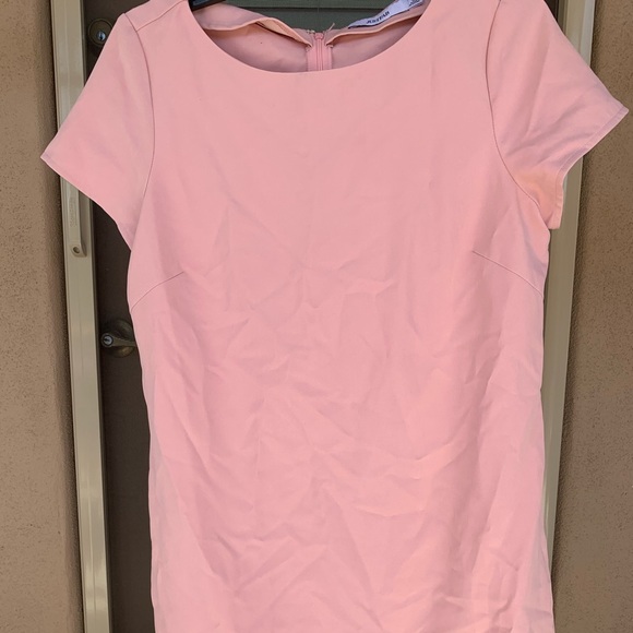 Just Fab pink dress with flower design at bottom - Picture 3 of 3